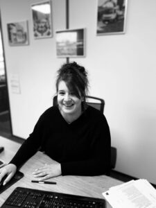 Laura - Assistante administrative et comptabilité clients
